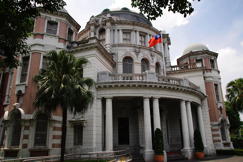 旧台南州会